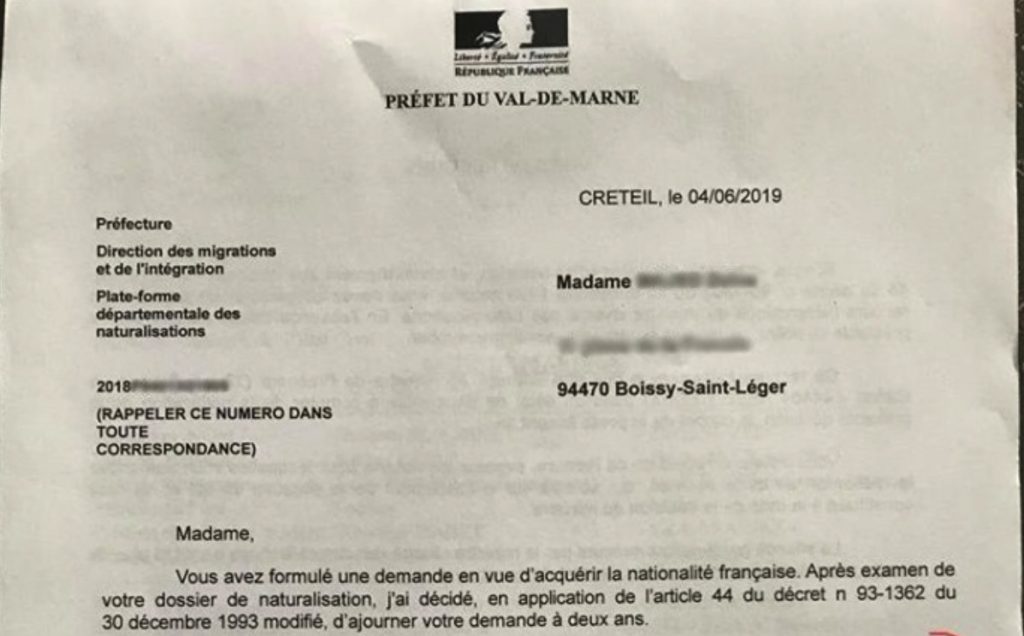 Incroyable : On lui refuse la nationalité française car elle travaille ...