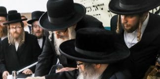 Un rabbin de Jérusalem arrêté après la découverte de 50 femmes « esclaves »