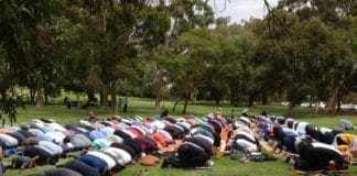 les musulmans d'Australie prient pour la pluie