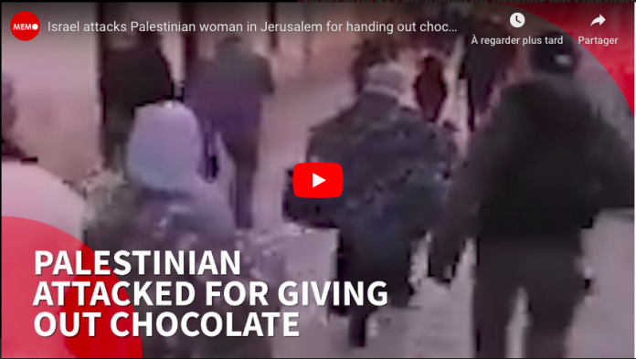 Jérusalem Des soldats israéliens s'attaquent à une vieille dame pour avoir distribué des chocolats - VIDEO