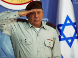L'ancien chef de l'armée israélienne admet avoir financé des rebelles syriens