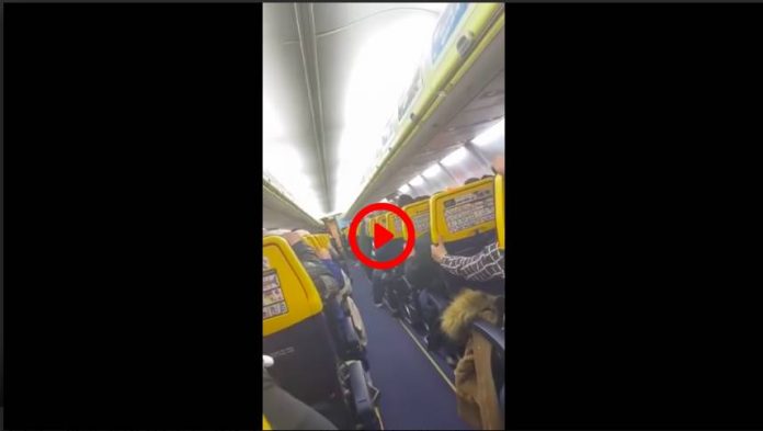 Les passagers d’un vol Oujda-Bruxelles ont filmé le terrible moment qu’ils ont vécu - VIDEO