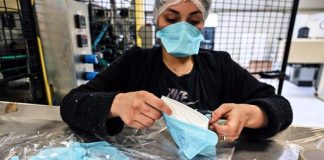 Paris - 15 000 masques ont été saisis chez un commerçant chinois