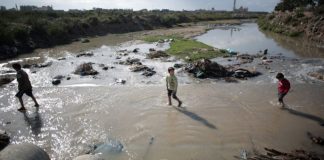 « Mort lente » - Les barrages israéliens inondent les cultures de Gaza avant la récolte