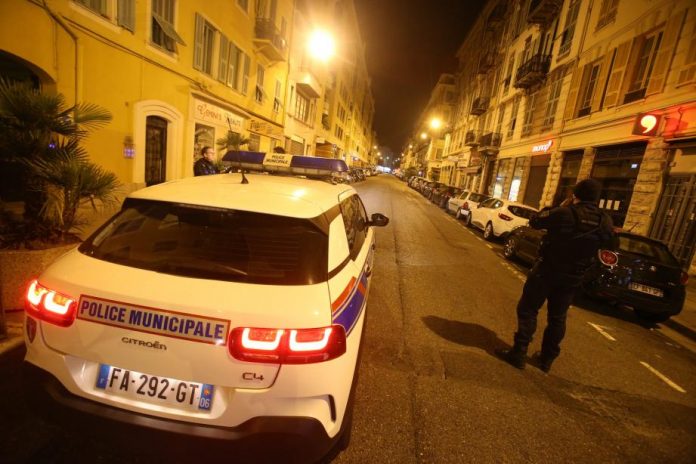 Confinement : Le tribunal de Nice valide une décision discriminatoire du maire Estrosi