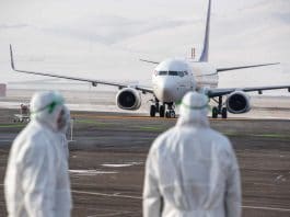 Coronavirus - Français et Américains se battent pour des masques à l'aéroport de Shangaï