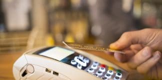 Coronavirus : le plafond des paiements sans contact passe de 30 à 50 euros