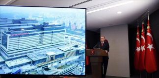 La Turquie inaugure un méga-hôpital pour les patients COVID-19 à Istanbul