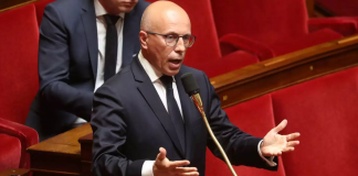 Eric Ciotti propose de punir les auteurs des vidéos où apparaissent des policiers