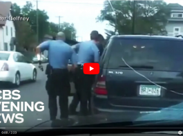 George Floyd : une nouvelle vidéo fait surface et montre 3 policiers en train de l'écraser