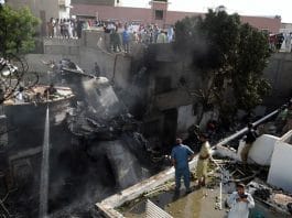Pakistan - crash d’un avion à Karachi, au moins100 personnes perdent la vie - VIDEO