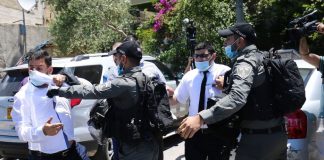 Israël empêche les Palestiniens de manifester leur solidarité avec l'imam de la mosquée Al-Aqsa