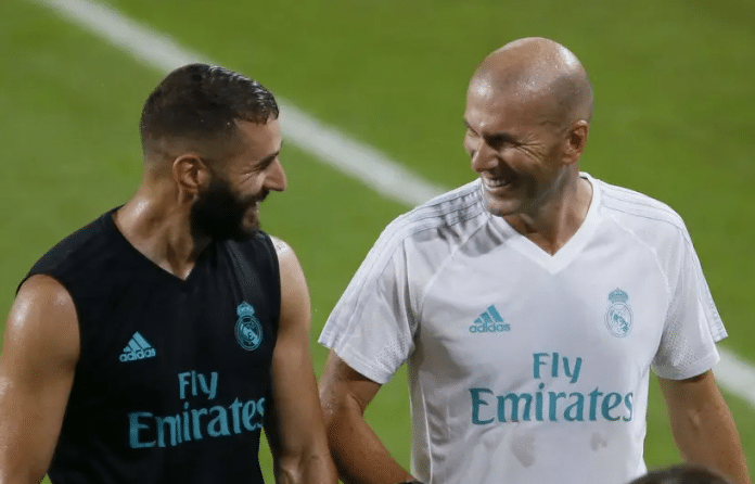 Zinédine Zidane rend hommage à Karim Benzema lors d'une interview