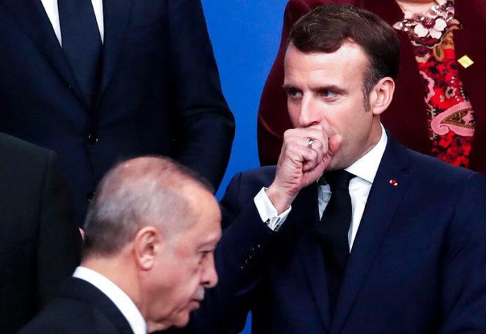 Emmanuel Macron s'en prend une nouvelle fois à Erdogan