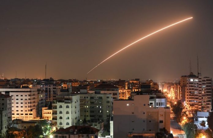 L’armée israélienne déclare que des roquettes ont été tirées depuis Gaza par des Palestiniens