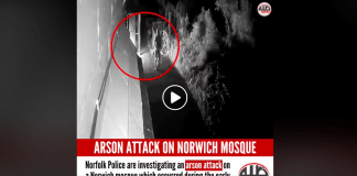 Royaume-Uni une vidéo montre un homme mettant le feu à une mosquée, une enquête ouverte