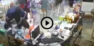 Algérie des hommes armés de sabres attaquent une pharmacie à Oran - VIDEO