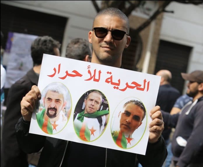 Algérie - les journalistes occidentaux s’unissent pour défendre Khaled Drareni condamné à 3 ans de prison