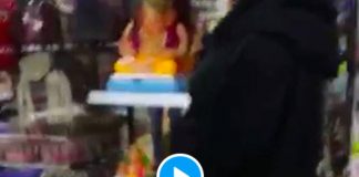 Bahreïn une femme brise des statues hindoues dans un magasin, le conseiller du roi condamne son acte