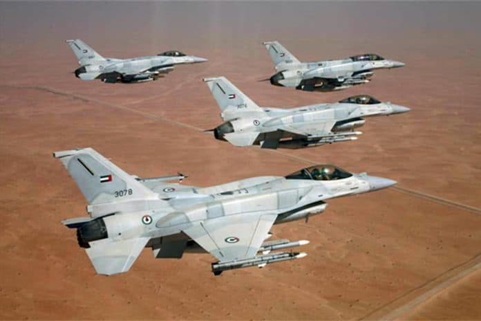 Les Emirats Arabes Unis envoient des avions militaires en soutien à la Grèce face à la Turquie