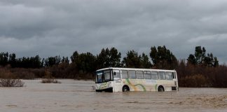 Algérie - de fortes pluies provoquent des inondations et paralysent le trafic