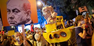 Les manifestants anti-Netanyahu maintiennent la pression sur le Premier ministre israélien