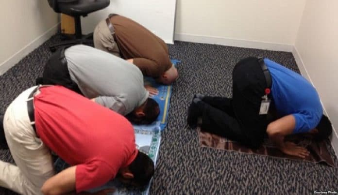 Suède : Les musulmans ont désormais le droit à des 