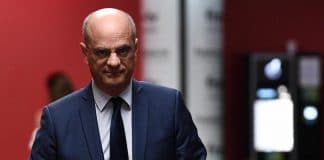 « On ne vient pas au collège en short » déclare Jean-Michel Blanquer