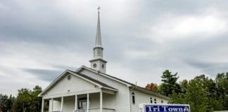 États-Unis : 7 morts et 177 personnes infectées au Covid-19 suite à un mariage "ultra-propagateur"