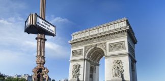 Alerte à la bombe secteur Champs-Elysées, zone bouclée et trafic interrompu