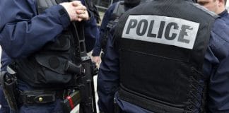 Avignon - un homme abattu après avoir attaqué des policiers avec un couteau