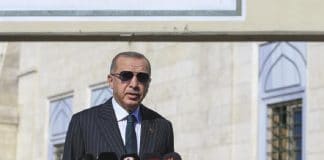 Erdogan persiste : "Emmanuel Macron est obsédé par moi jour et nuit"
