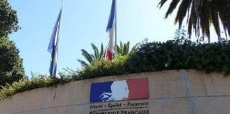 Le consulat de France en Arabie Saoudite attaqué : un garde poignardé