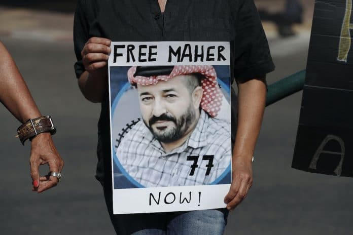 Les dirigeants palestiniens appellent Israël à libérer un prisonnier en grève de la faim