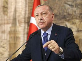 Recep Erdogan défie Macron et défend les musulmans de France