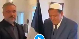 Hassen Chalghoumi béni le drapeau français avec la sourate al-Fatiha -VIDEO