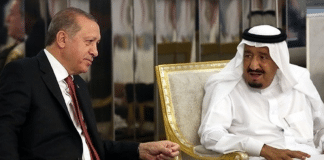 Le président turc Erdogan et le roi saoudien discutent de l'amélioration de leurs relations