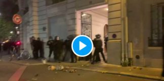 Loi Sécurité Globale  des policiers se font charger par des manifestants - VIDEO