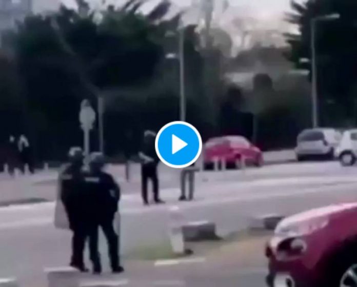 Saint-Nazaire une meute de police tabasse un jeune lycéen qui voulait juste discuter - VIDEO