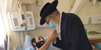 Un imam, un évêque et un rabbin au chevet de Maher al-Akhras en grève de la faim depuis 100 jours