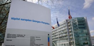 Des patients de l'hôpital Pompidou indignés par la présence de messages en arabe