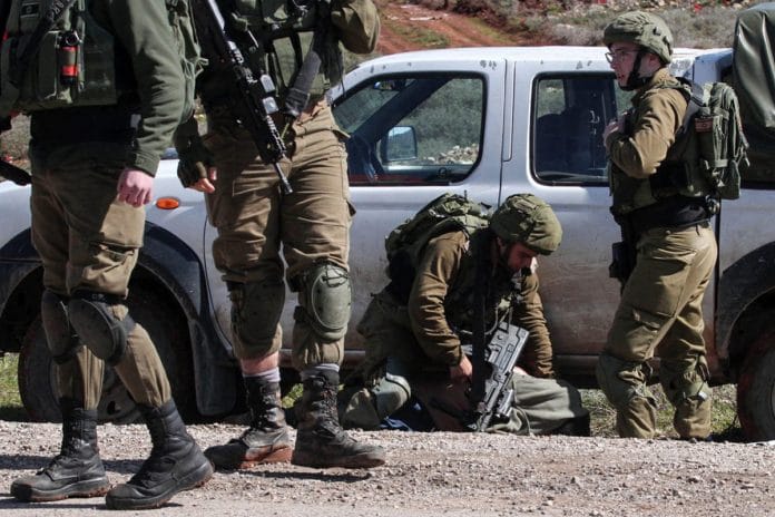 Israël arrête 3 Palestiniens qui auraient infiltré une base militaire et volé des munitions