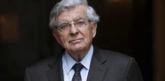 Jean-Pierre Chevènement veut "un Islam tranquille, un Islam républicain"