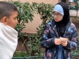L'école musulmane MHS Paris met en scène une petite fille voilée dans une vidéo touchante