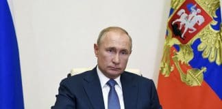 "Pourquoi vous nous prenez pour des cons ?" s'énerve Poutine contre l'Occident