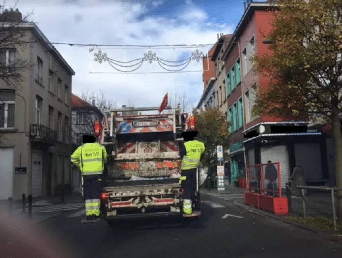 Un camion poubelle circule avec un drapeau turc, une enquête est ouverte