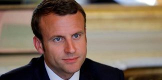 « Il est hypnotisé par BFM TV » - Emmanuel Macron « passe sa vie à regarder la télé » - VIDEO