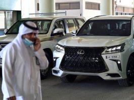 Après trois ans d’embargo, les premiers Qataris traversent la frontière saoudienne