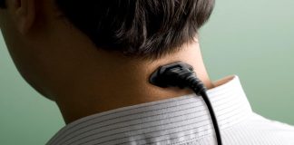 Covid-19 - Une entreprise française veut équiper ses salariés de colliers autour du cou avec une émetteur