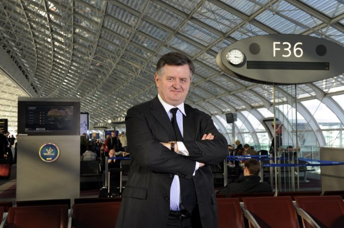 Le président des Aéroports de Paris annonce qu’un « certificat sanitaire » sera nécessaire pour voyager